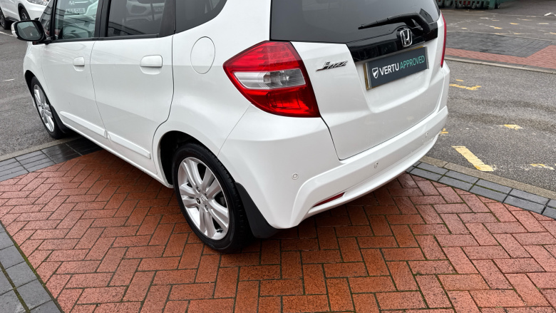 Honda Jazz 1.4 i-VTEC ES Plus 5dr CVT Petrol Hatchback